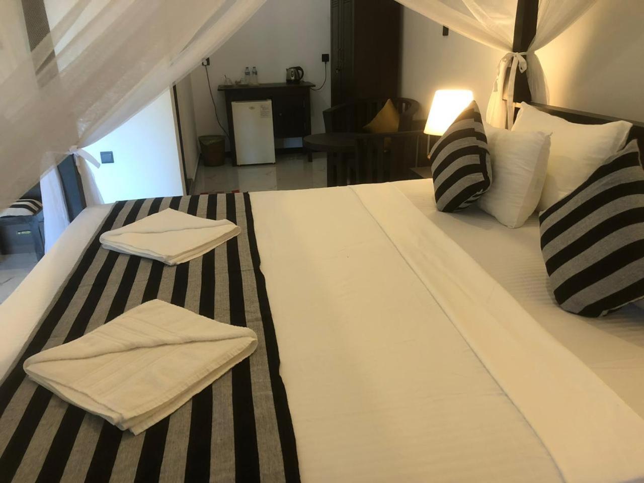 Skyresort Tangalle Exterior photo