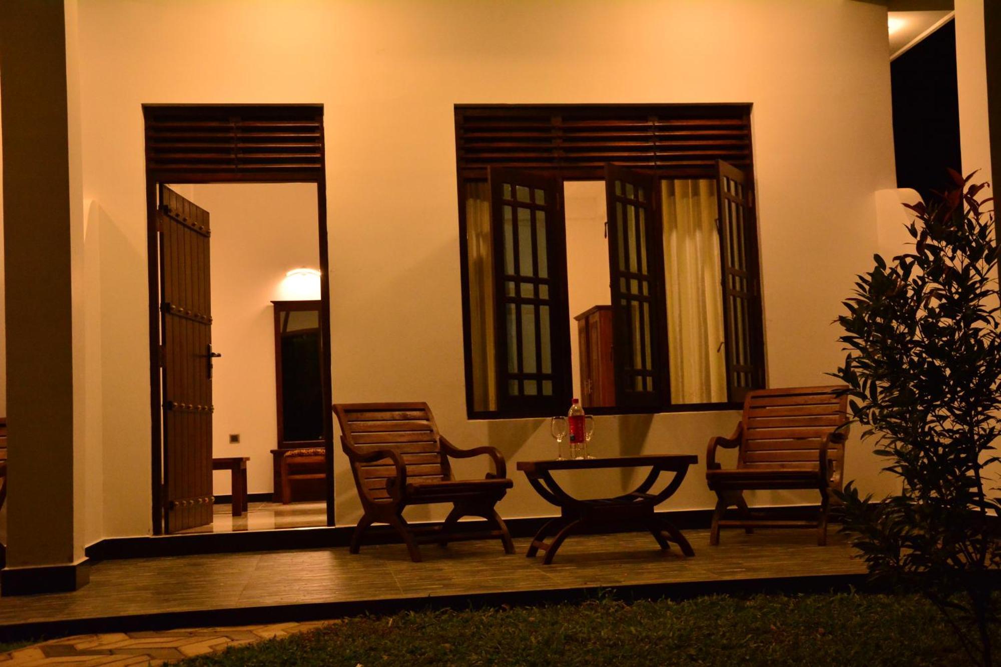 Skyresort Tangalle Exterior photo