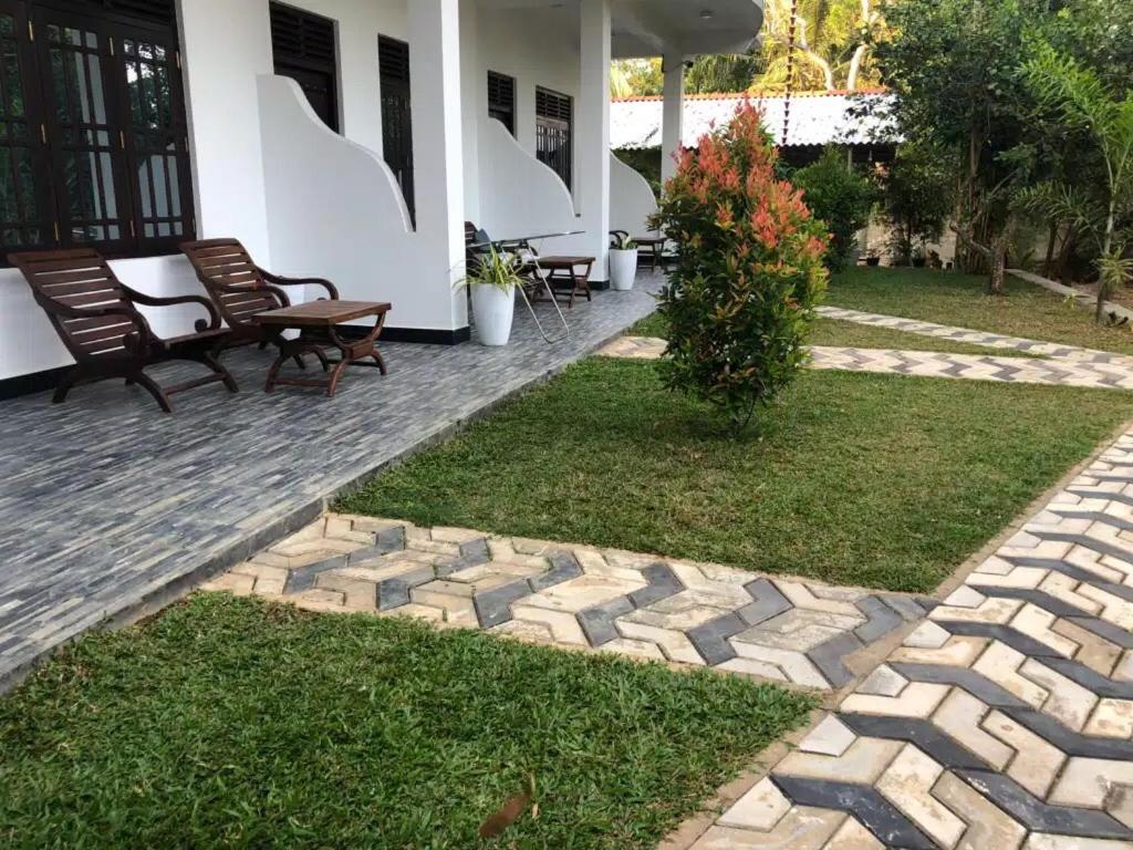Skyresort Tangalle Exterior photo